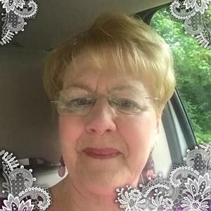 Meet your Posher, Lucy